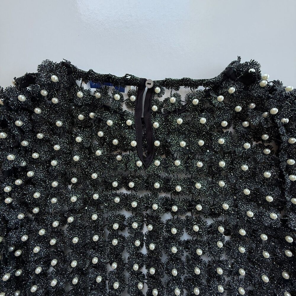 She + Sky Pearl Embellished 3D Floral Open-Weave Mesh Women’s Top Large Romantic - Picture 8 of 10